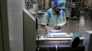 Istat, segnali di fiducia per l’economia: “Possibile miglioramento dei ritmi produttivi”