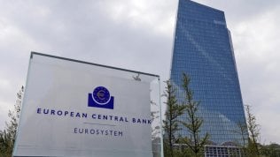 Bce, Draghi: “Piano di riduzione del debito italiano deve essere credibile”