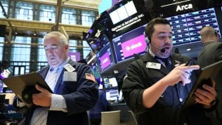 Borse Ue deboli, Atlantia soffre a Piazza Affari