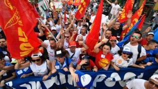 Sciopero metalmeccanici, i sindacati al governo: “Mettere al centro il lavoro”