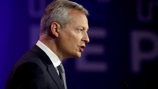 Fca-Renault, Le Maire: “Sì a fusione ma senza fretta”