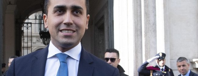 Salario minimo, l’Ocse frena Di Maio: “Non è la soluzione, 9 euro è cifra molto alta”