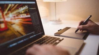 Internet super veloce a tutti gli italiani, se ne riparla nel 2021 (se va bene)