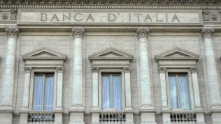 Bankitalia, il debito pubblico cala di 8,7 miliardi a maggio