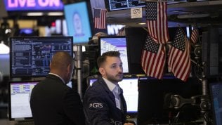 Investitori in cerca di indizi dalla Fed. L’Italia pronta alla pagella di Dbrs