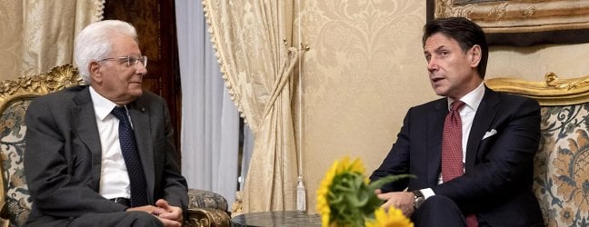 Vola Piazza Affari sull’incarico a Conte. Record storico del Btp, rendimento sotto l’1%