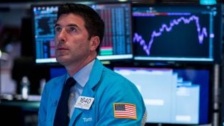 Usa-Cina, slittano i dazi tech. Le Borse Ue invertono la rotta