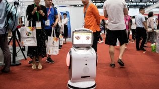 Robot all’assalto della classe media. Così l’automazione aumenta le distanze