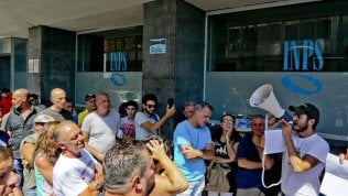 Italia in stagnazione, l’Istat peggiora la stima annua del Pil: nel secondo trimestre -0,1%