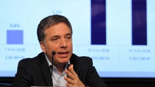 Argentina, si dimette il ministro del Tesoro Nicolas Dujovne