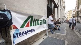Alitalia, il commissario: “Liquidità per 360 milioni, serve subito piano industriale di lungo periodo”