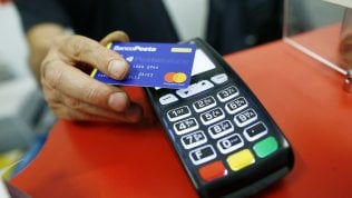 Cashback e “bonus Befana”: le mosse del governo per “spingere” i pagamenti elettronici