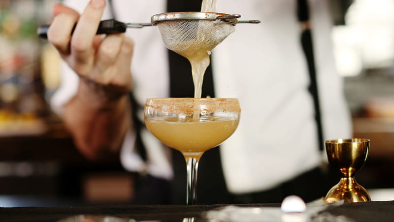 Consumo responsabile, innovazione e prodotti premium: la mixology raccontata da Giuseppe Gallo