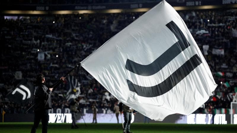 Juventus, offerta d’acquisto da Tether ma Exor la respinge. Elkann: “La nostra storia non si vende”