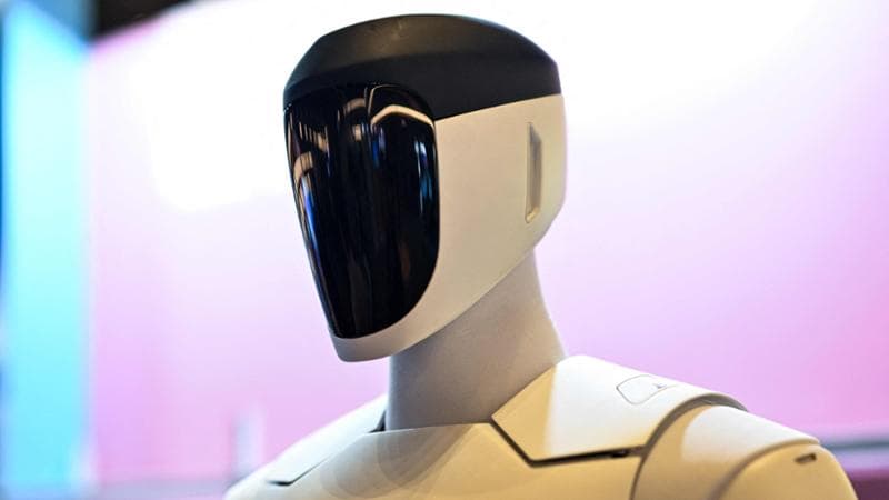 L’enigma IA: perché il nemico numero uno del robot intelligente è il caro-bollette