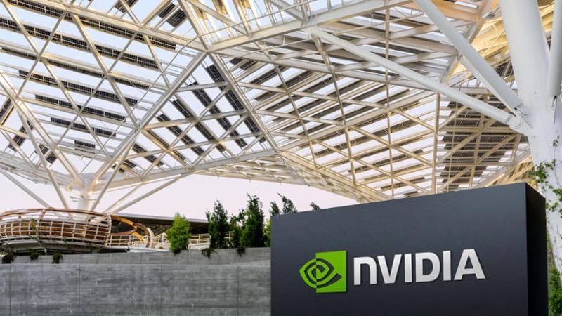 Nvidia ridimensiona l’accordo con OpenAI: investimento da 30 miliardi
