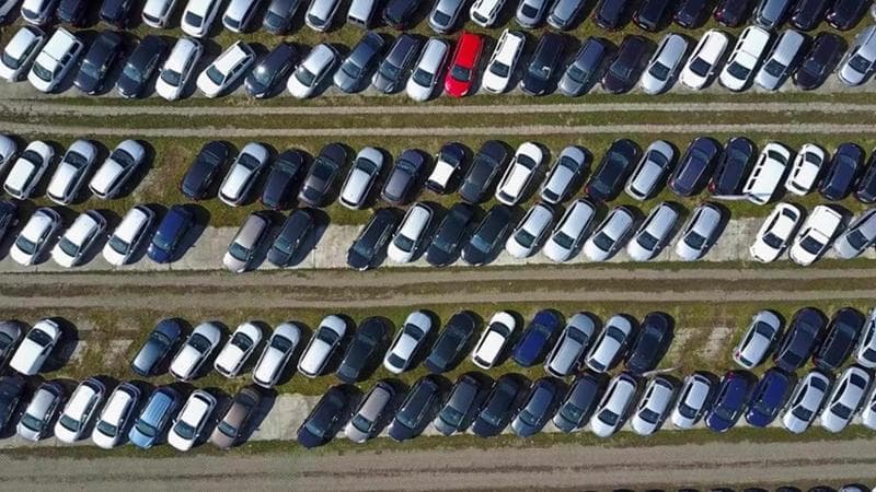 Immatricolazioni veicoli, il noleggio sfiora il 34% nel primo trimestre: la spinta del breve termine