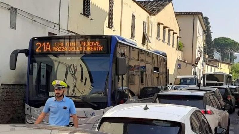 Incidenti stradali, costo sociale da 20 miliardi l’anno. Dati e IA per invertire la rotta